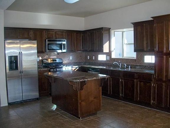 4th image of 12216 Stansbury Dr