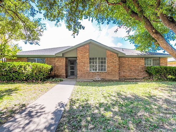 3rd image of 3109 Sierra Dr