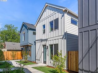 4360 NE Going St, Portland, OR 97218