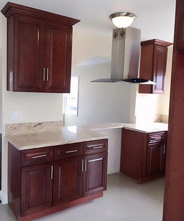 3rd image of 10215 S Budlong Ave