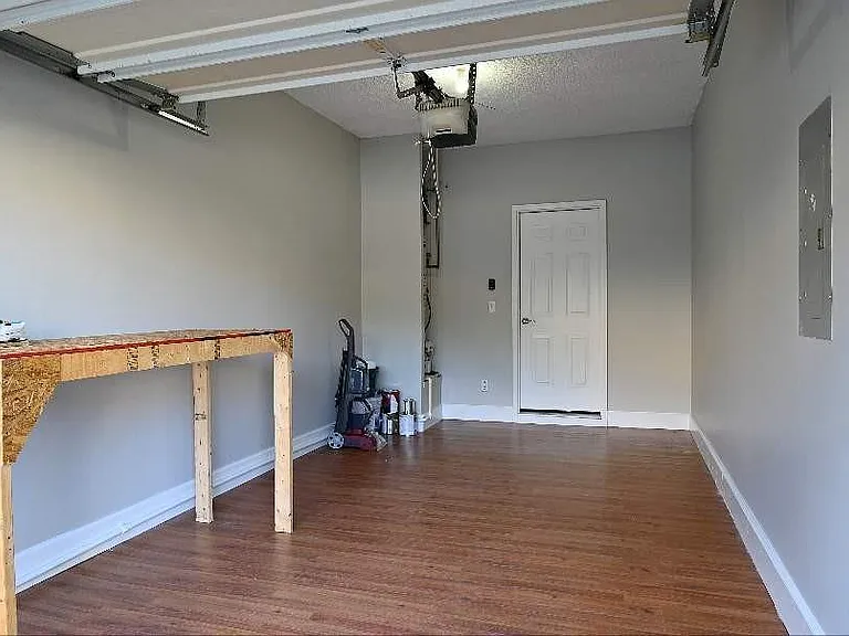 3485 Oxwell Dr — Photo 2