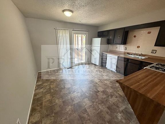 4th image of 8430 Lane Pl