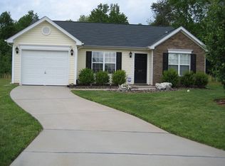 217 Kinnley Ct, Greensboro, NC 27455