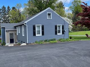 5454 Camp Meeting Rd #5460, Center Valley, PA 18034