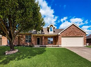 308 Pinewood Trl, Forney, TX 75126