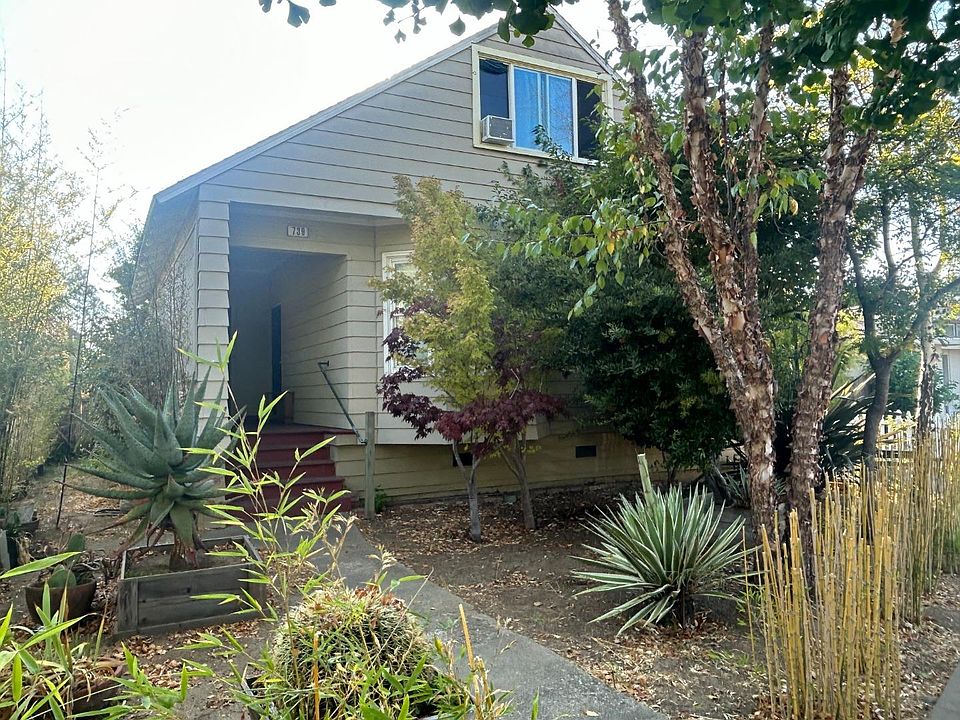 1st image of 739 Laurel Ave