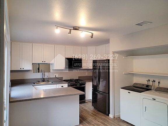 3rd image of 10522 Caminito Glenellen #10522