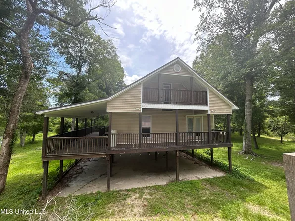 2807 Ben Jo Rd, Mc Lain, MS 39456