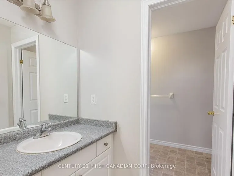 600 Sarnia Rd #47 — Photo 20