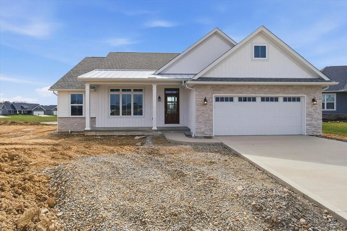 213 De Rosa Dr photo 1