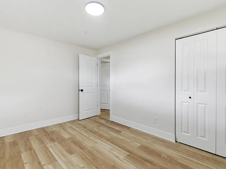4731 Powell Rd — Photo 13