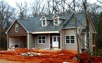 1st image of 221 Parkwood Dr