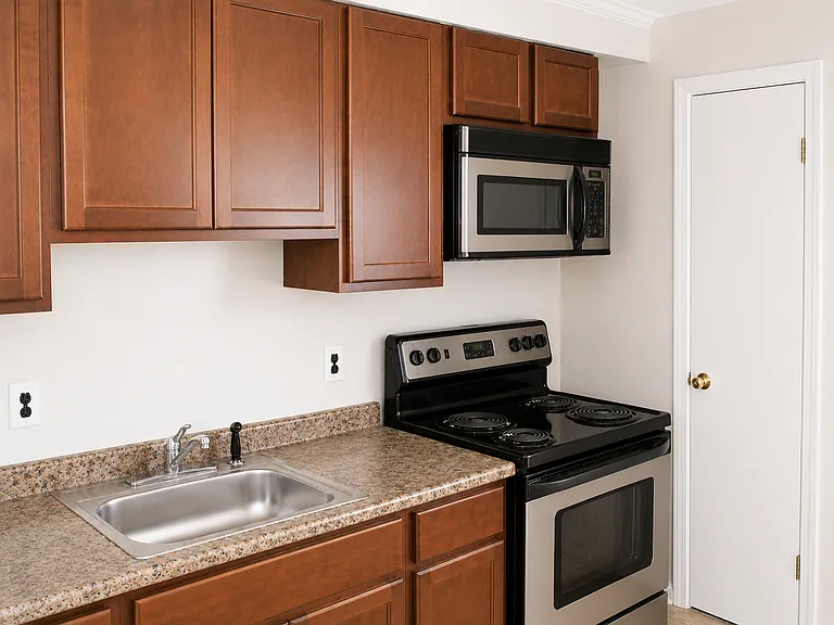 60 Bates Ave #6 — Photo 2