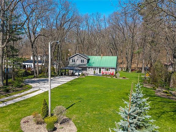 5th image of 9948 Northville Cres