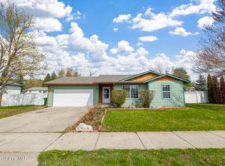 8327 W Oregon St, Rathdrum, ID 83858