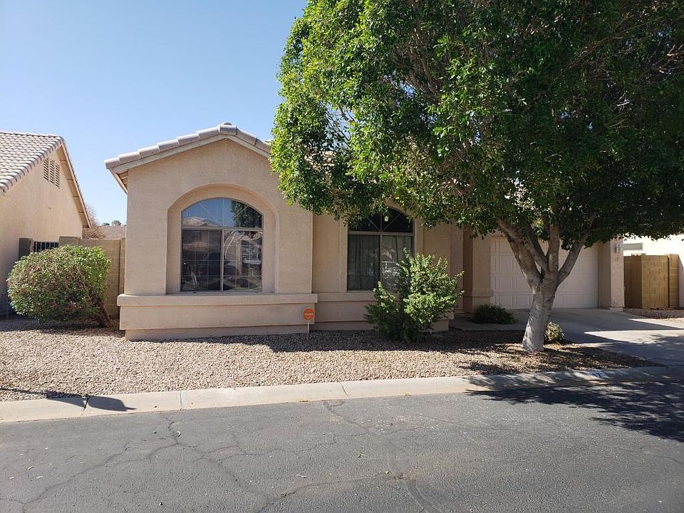 1st image of 1932 N Mesa Dr Unit 17
