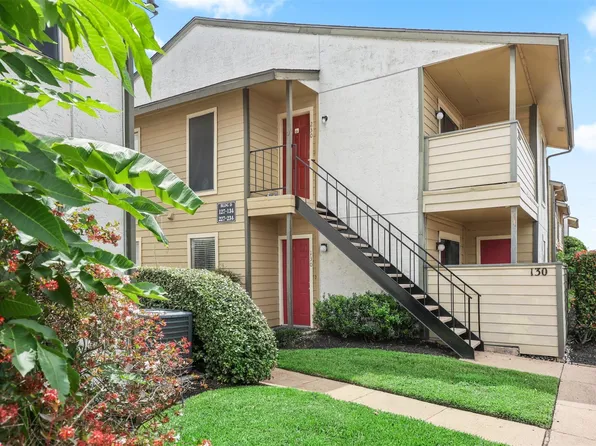 15534 Zabolio Dr APT 130, Webster, TX 77598
