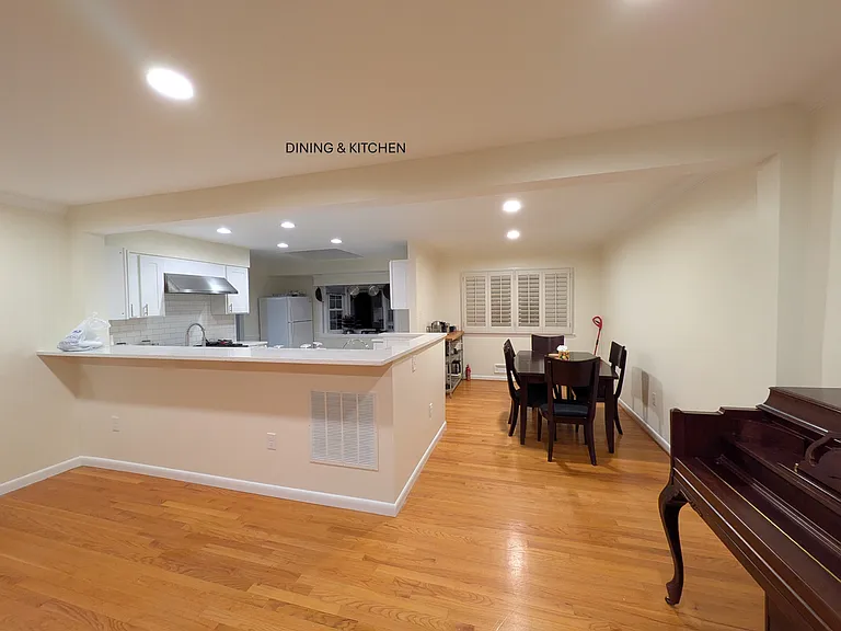 8502 Cherry Valley Ln — Photo 2