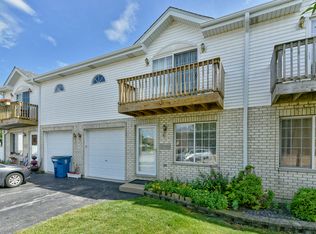 7503 W 72nd St #C, Bridgeview, IL 60455