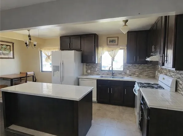 3138 W Nicolet St, Banning, CA 92220