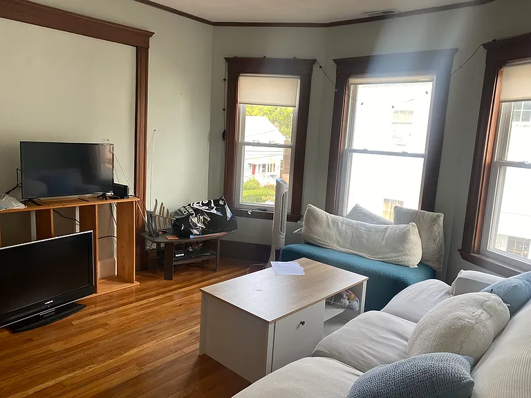 34 George St — Photo 35
