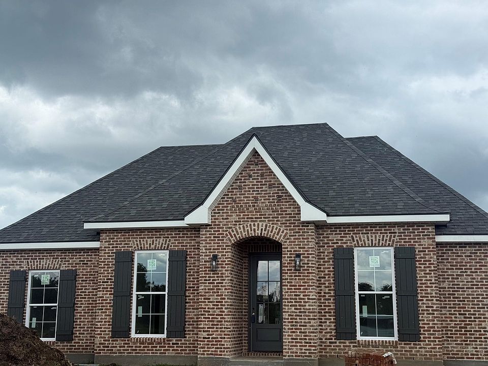 1st image of 223 Newsom Dr