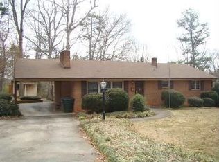 315 Gardiner Rd, Asheboro, NC 27203