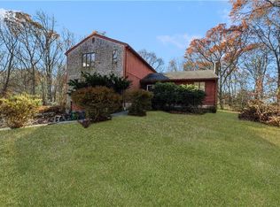 130 Legend Rock Rd, South Kingstown, RI 02879