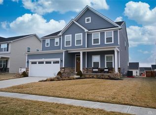 9331 Lakeside St, Tipp City, OH 45371