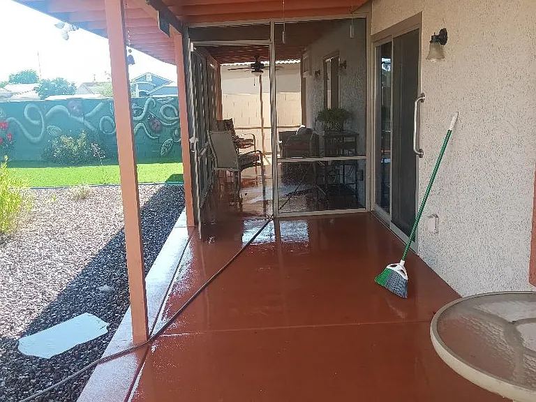 1428 E Hidalgo Ave — Photo 3
