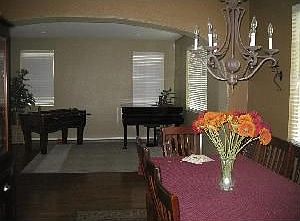 4th image of 1026 Teatro Cir