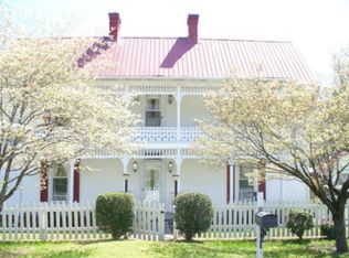 14 Front St, Normandy, TN 37360