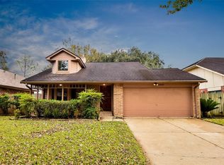 3530 Santa Rosa Ln, Sugar Land, TX 77478