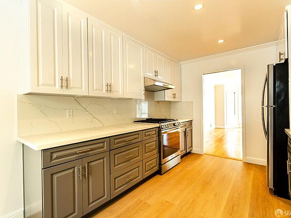3rd image of 2512 Fillmore St #3