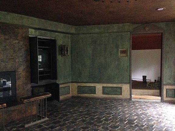 Large Lower Family Room