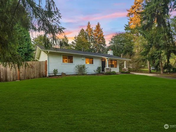 8208 NE 123rd Street, Kirkland, WA 98034