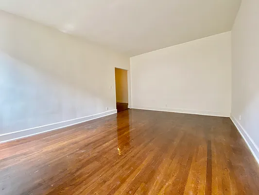 Rented by Halstead Real Estate | media 6
