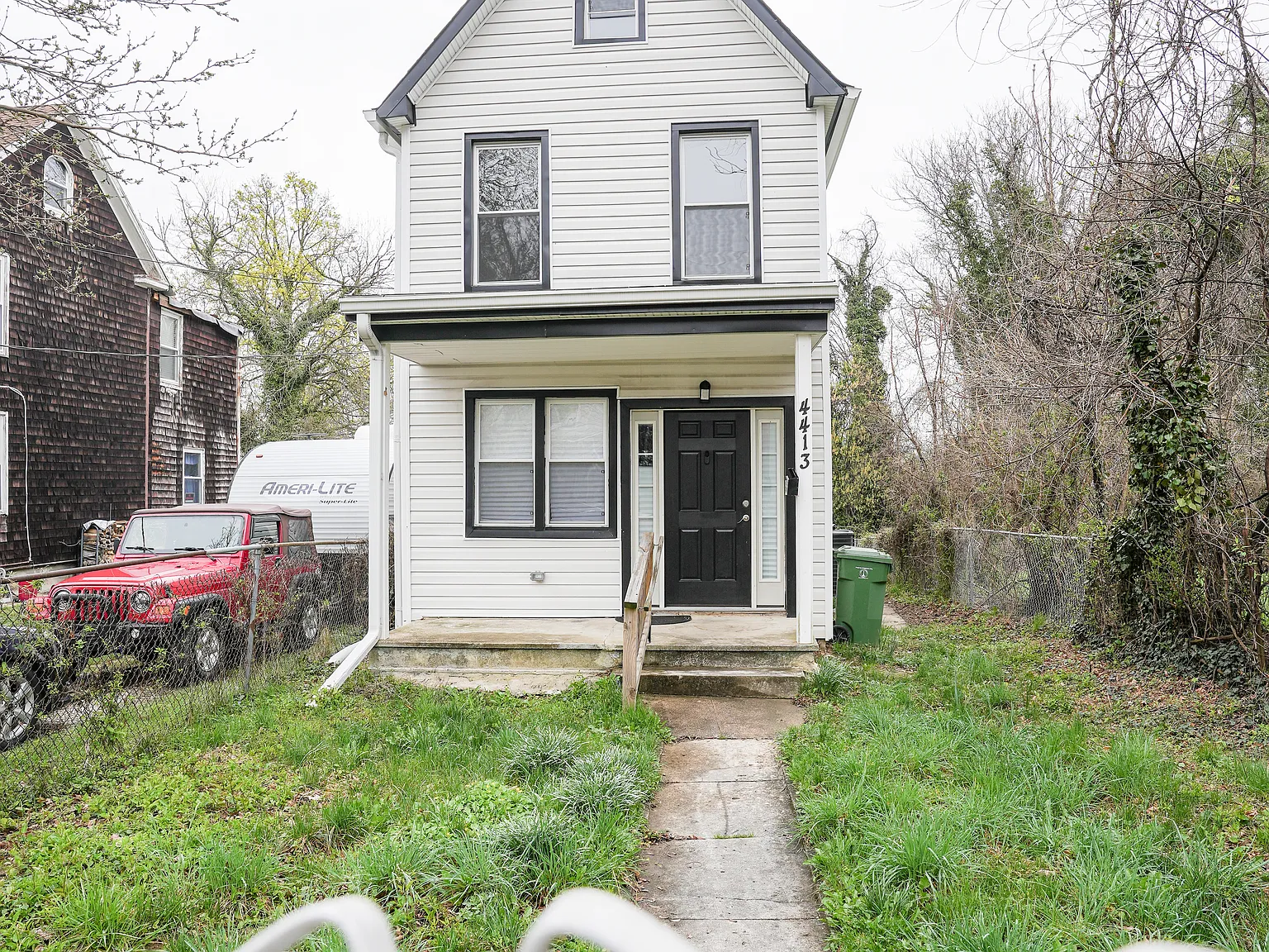 3 bed, 2.0 bath, $2,500 — Photo 1