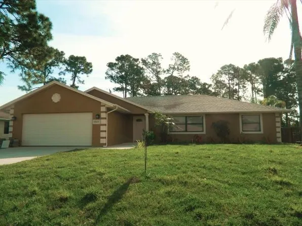 3049 SW Circle St, Port Saint Lucie, FL 34953
