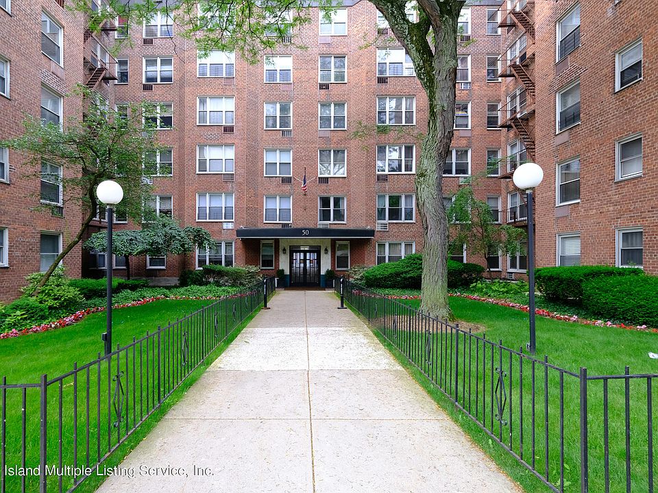1st image of 50 Fort Pl APT A3d