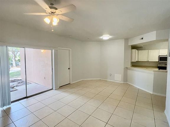 4th image of 5506 Metrowest Blvd Unit 101