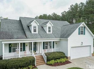 120 Castlerock Dr, Youngsville, NC 27596