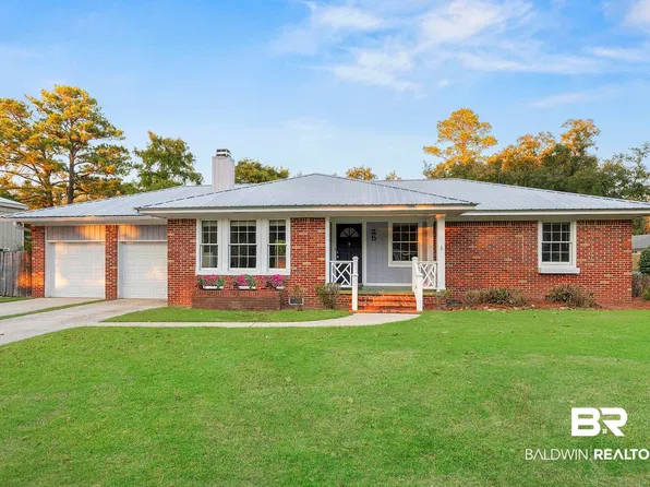25 Laurel Ave, Fairhope, AL 36532