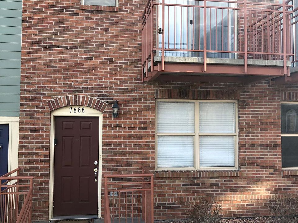 Front of townhouse