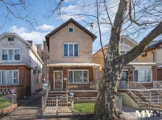 1651 W 11th St, Brooklyn, NY 11223