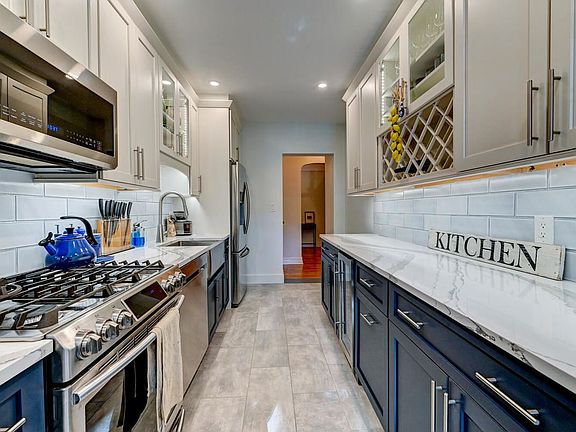 3rd image of 111-15 75th Ave #1K