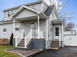 39 Coldevin Rd, Clark, NJ 07066