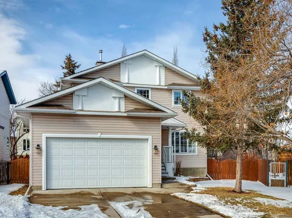 107 Sheep River Grn, Okotoks, AB T1S 1Z9