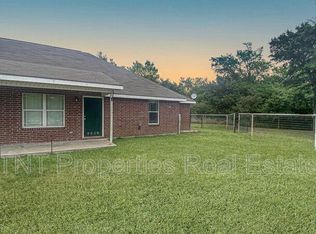 9939 Riskys Ranch Dr, College Station, TX 77845