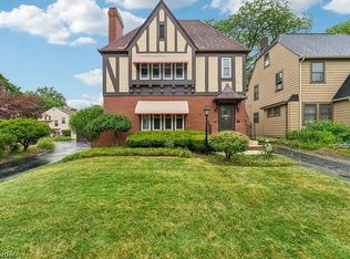 3619 Strathavon Rd #2, Cleveland, OH 44120